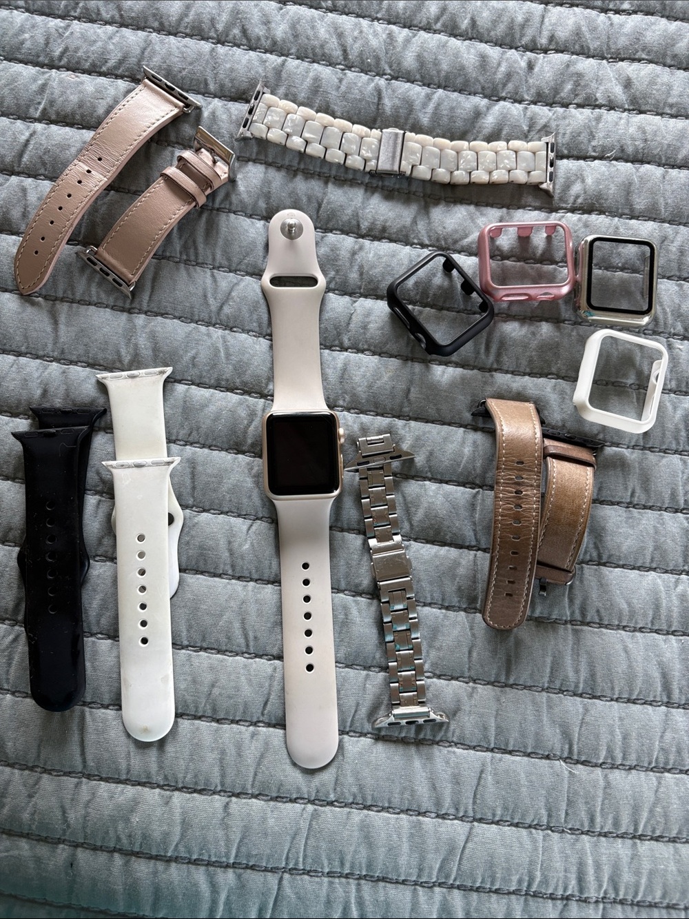 Apple Watch 7000 series rose gold 38 mm
